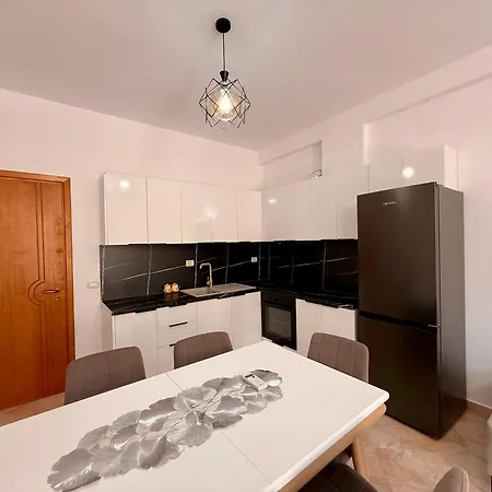 Flavio Apartment